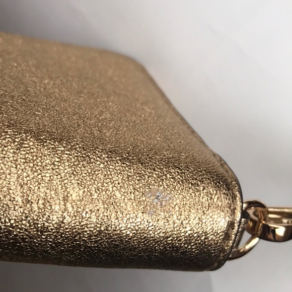 Michael Kors gold wristlet wallet - Picture 4 of 6